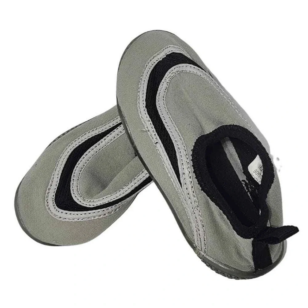 White‎ River Aqua Sox Water Shoes Boys 10M Gray Good Condition Slip-On Mesh